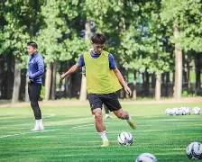 活塞队全队集结训练，备战新球季