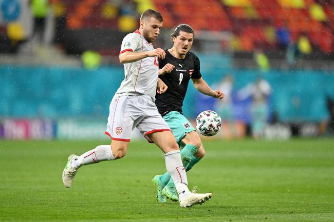 包含意大利挑战乌克兰，展现实力不容小觑的词条