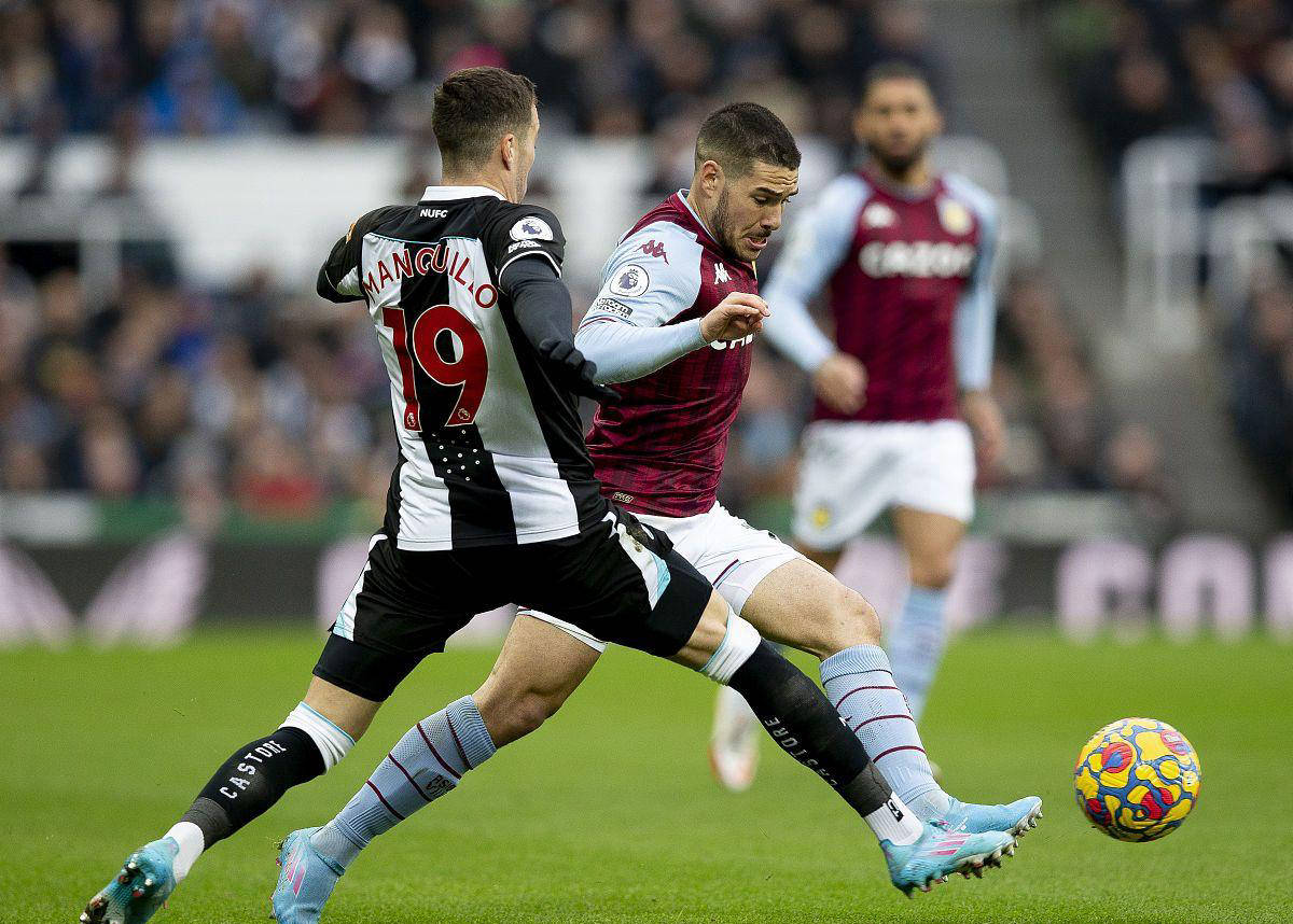 包含西汉姆联险胜，英超保级局势稳定的词条