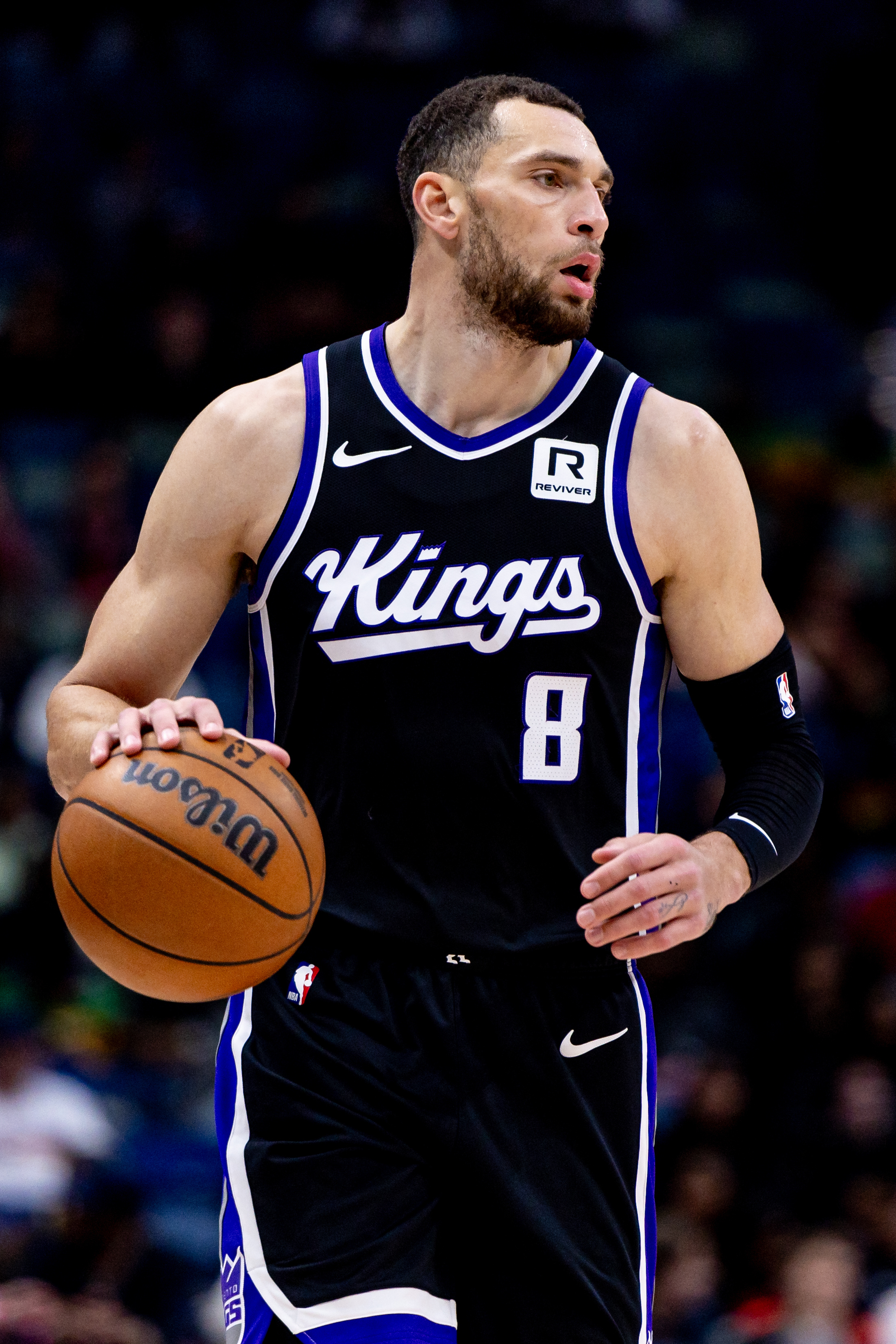 篮球比赛中球队换帅后状态明显提升(篮球比赛中球队换帅后状态明显提升怎么办)